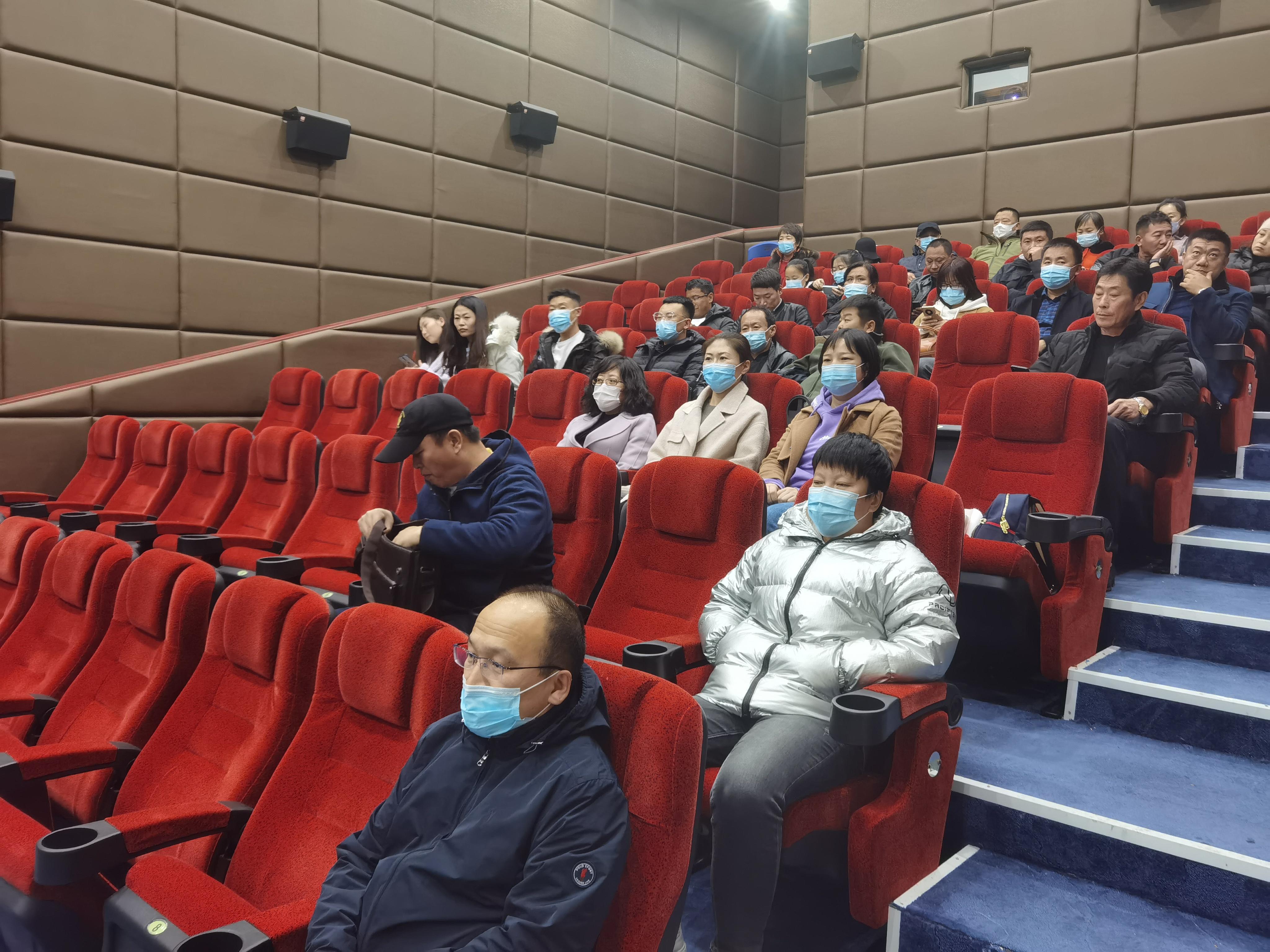 长津湖在线观看，完整免费，战火中的英雄情怀与民族精神，长津湖，战火中的英雄情怀与民族精神，在线免费观看完整版
