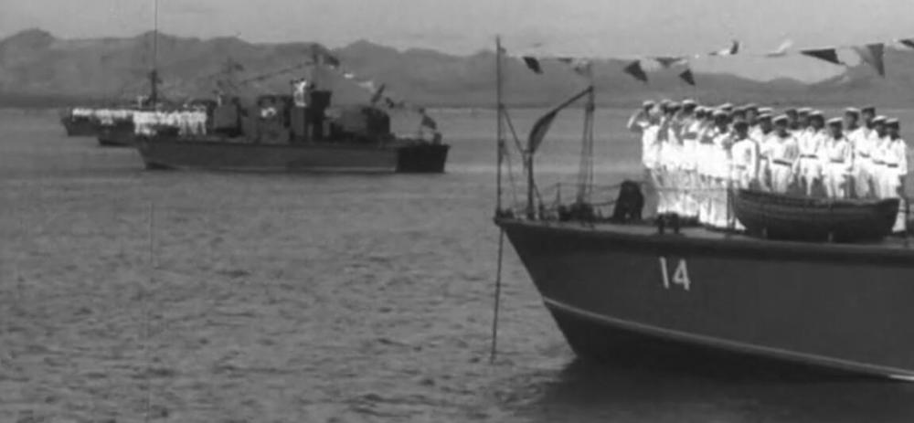 人民海军1995阅兵，回顾与展望，人民海军辉煌瞬间，1995年阅兵回顾与展望
