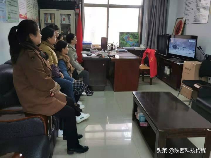 卫国英雄肖思远的事迹简介，卫国英雄肖思远的英勇事迹简介
