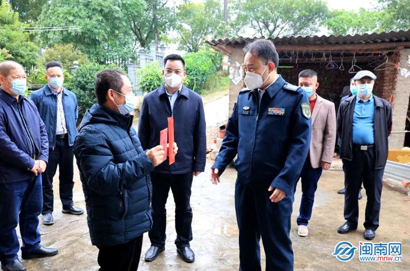 李宣良大校简介，李宣良大校简介，生平事迹与成就概述