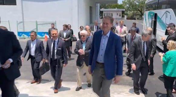 解放军三路进台海，展现捍卫国家主权与领土完整的决心与实力，解放军三路进台展现捍卫国家主权与领土完整的决心与实力