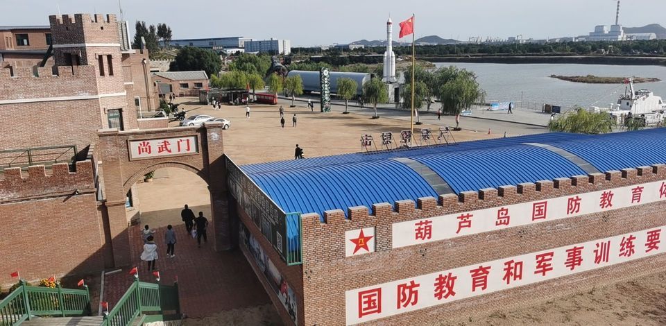 国防教育展览馆，传承历史，启迪未来，国防教育展览馆，传承历史智慧，启迪未来之梦