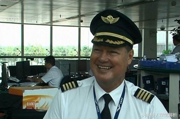 关于A-10攻击机全面退役问题的探讨,A-10攻击机全面退役问题探讨