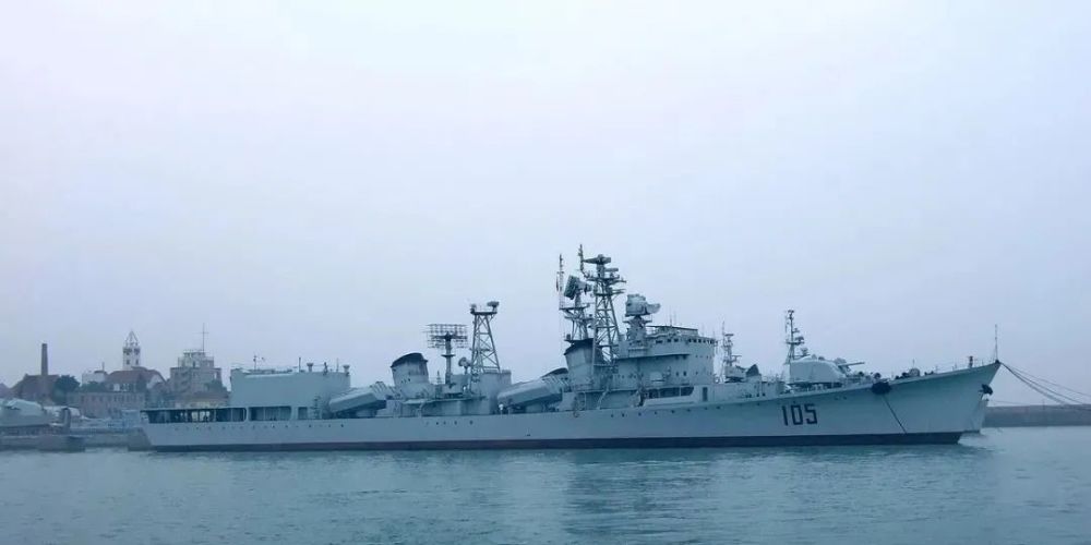 新济南舰，中国海军的新锐力量，中国海军新锐力量，新济南舰亮相亮相