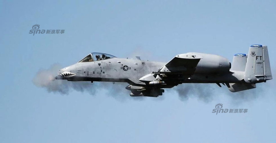 A-10攻击机退役时间，历史、现状和未来展望，A-10攻击机的退役之路，历史、现状与未来展望