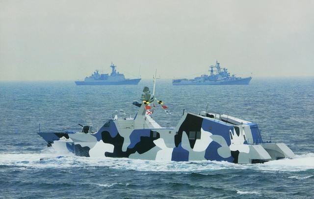 超越022导弹快艇,探索新一代军事技术的无限可能,超越022导弹快艇,新一代军事技术的潜力无限