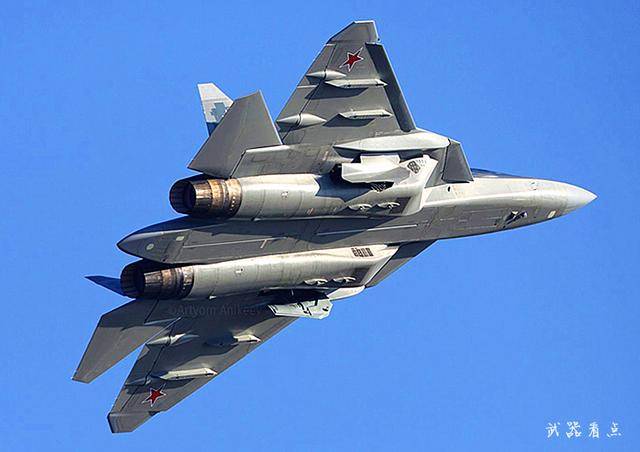 日本F-3战斗机首飞日期,探索背后的故事与技术里程碑,日本F-3战斗机首飞背后的故事与技术里程碑揭秘