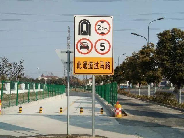 今天这条车道将正式启用，重塑城市交通格局的里程碑，今日正式启用，重塑城市交通格局的里程碑车道