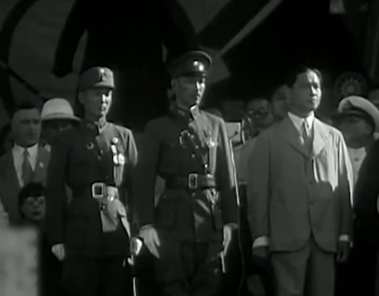 阅兵式，历史事件的回顾与反思，阅兵式，历史事件的回顾与反思，传承与展望