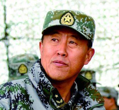 军区空军参谋长，揭秘其级别与职责，揭秘军区空军参谋长，级别与职责详解