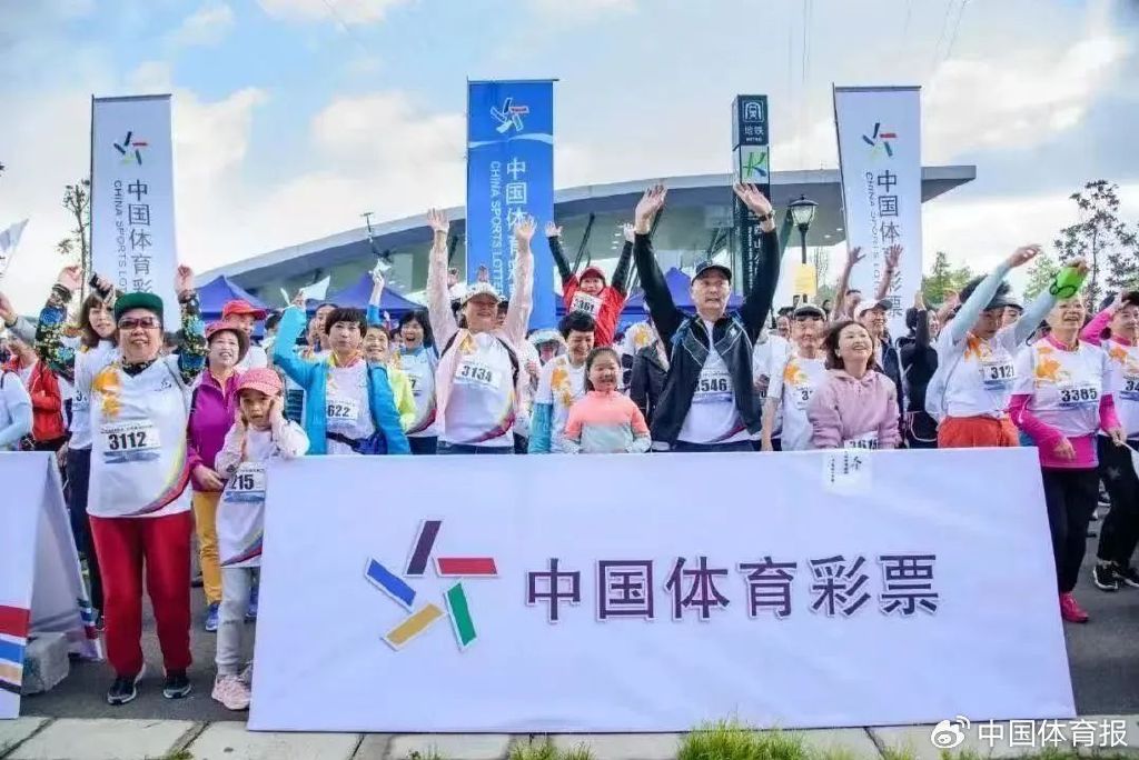 新澳门一码一肖一特一中与凤凰体育彩票，探索现代彩票文化的魅力，现代彩票文化魅力探索，新澳门一码一肖一特一中与凤凰体育彩票的奥秘