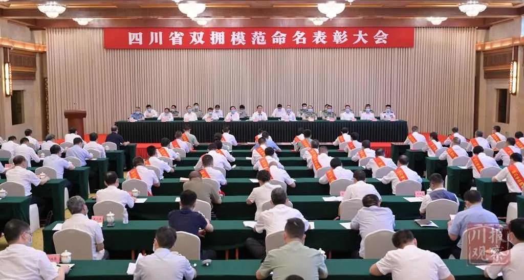 西部战区参谋长戎贵卿，领军之道的智慧与实践，西部战区参谋长戎贵卿，领军之道智慧与实践探索
