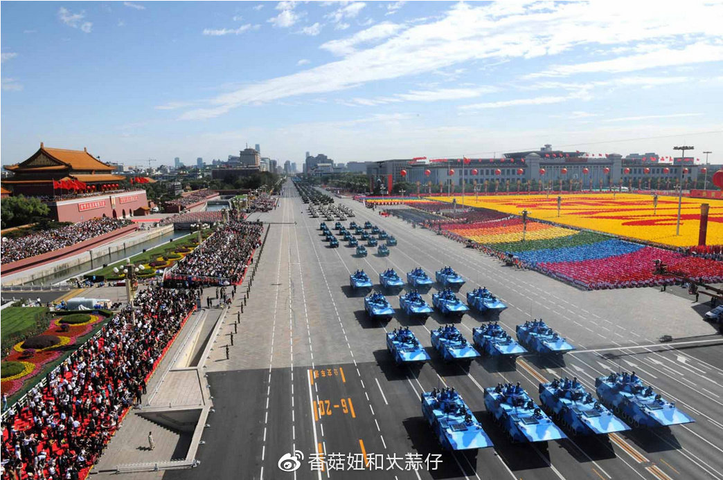 荣耀时刻，2019国庆大阅兵升旗仪式，荣耀时刻，2019国庆大阅兵升旗仪式盛况