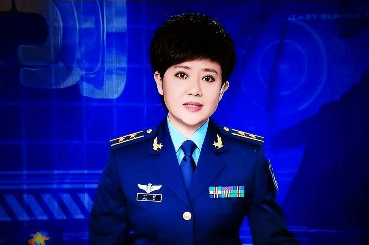 美女主持人眼中的军事栏目，深度解析与独特视角，美女主持人独特视角深度解析军事栏目