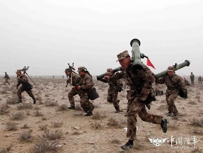 陆军是做什么的兵，职责、角色与重要性，陆军职责、角色与重要性，守护国家安全的主力兵