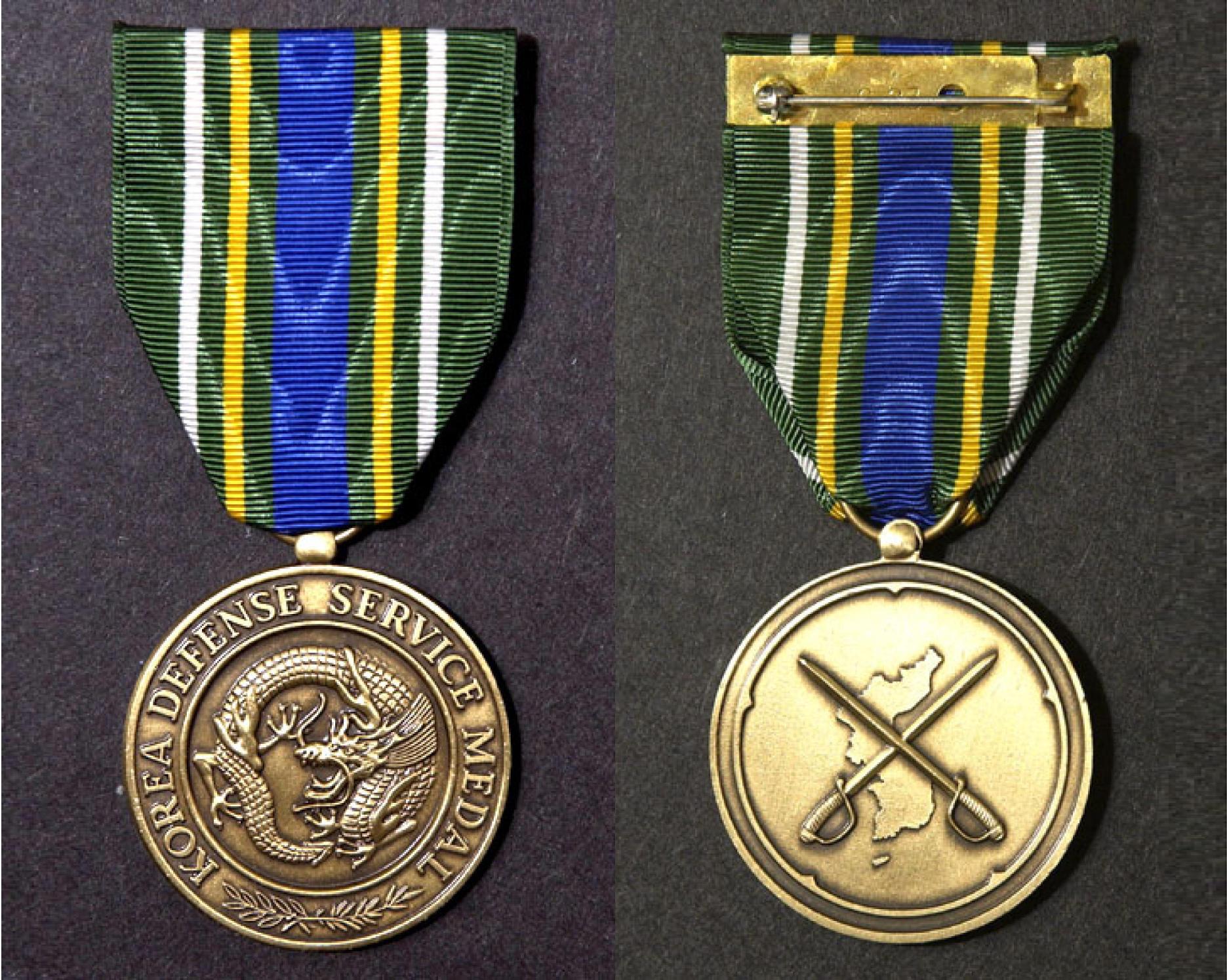 美军装备上的图案,历史、象征与战术考量,美军装备图案背后的历史象征与战术考量