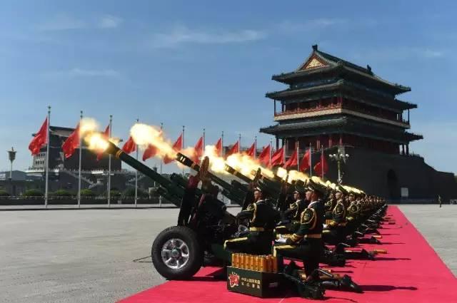 香港翡翠台阅兵视频，历史与现代的交融展现，香港翡翠台阅兵视频，历史与现代的华丽交融展现