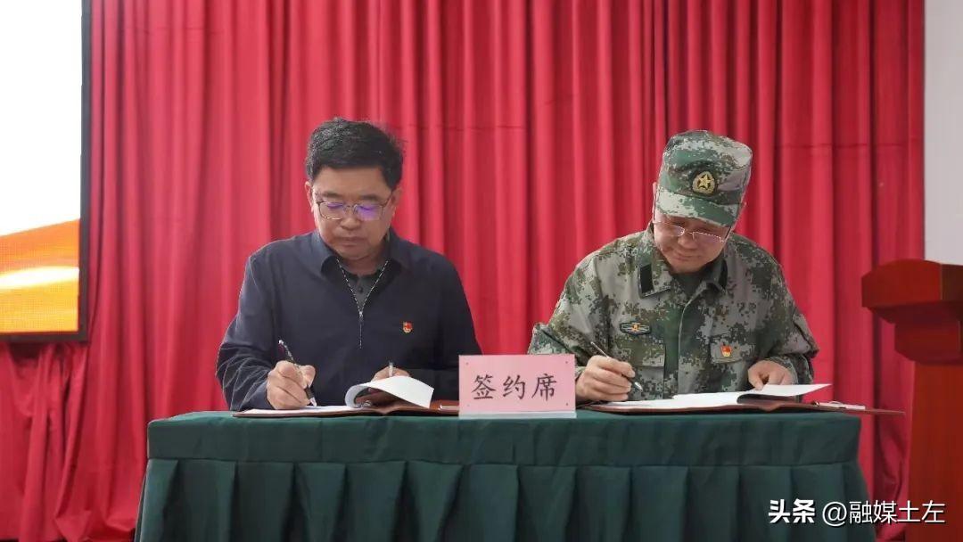 国防军事领域人物事迹，一位无名英雄的奋斗史，无名英雄在国防军事领域的奋斗史，铁血军魂的壮丽篇章