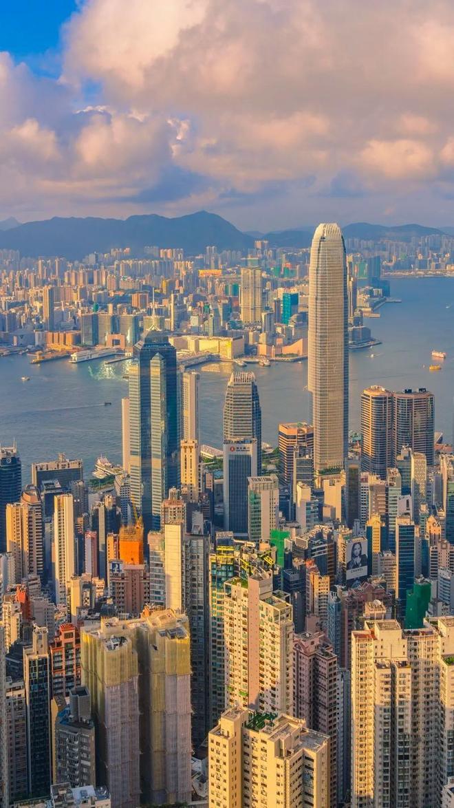 港媒评大陆最新消息，经济、科技与社会发展的多维视角，港媒多维视角解读大陆最新动态，经济、科技与社会发展综述