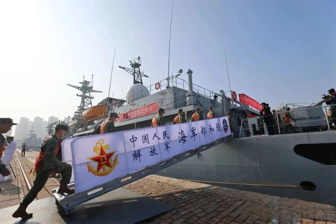 胶南海军，捍卫海洋，守护家园的坚定力量，胶南海军，捍卫海洋，守护家园的钢铁长城