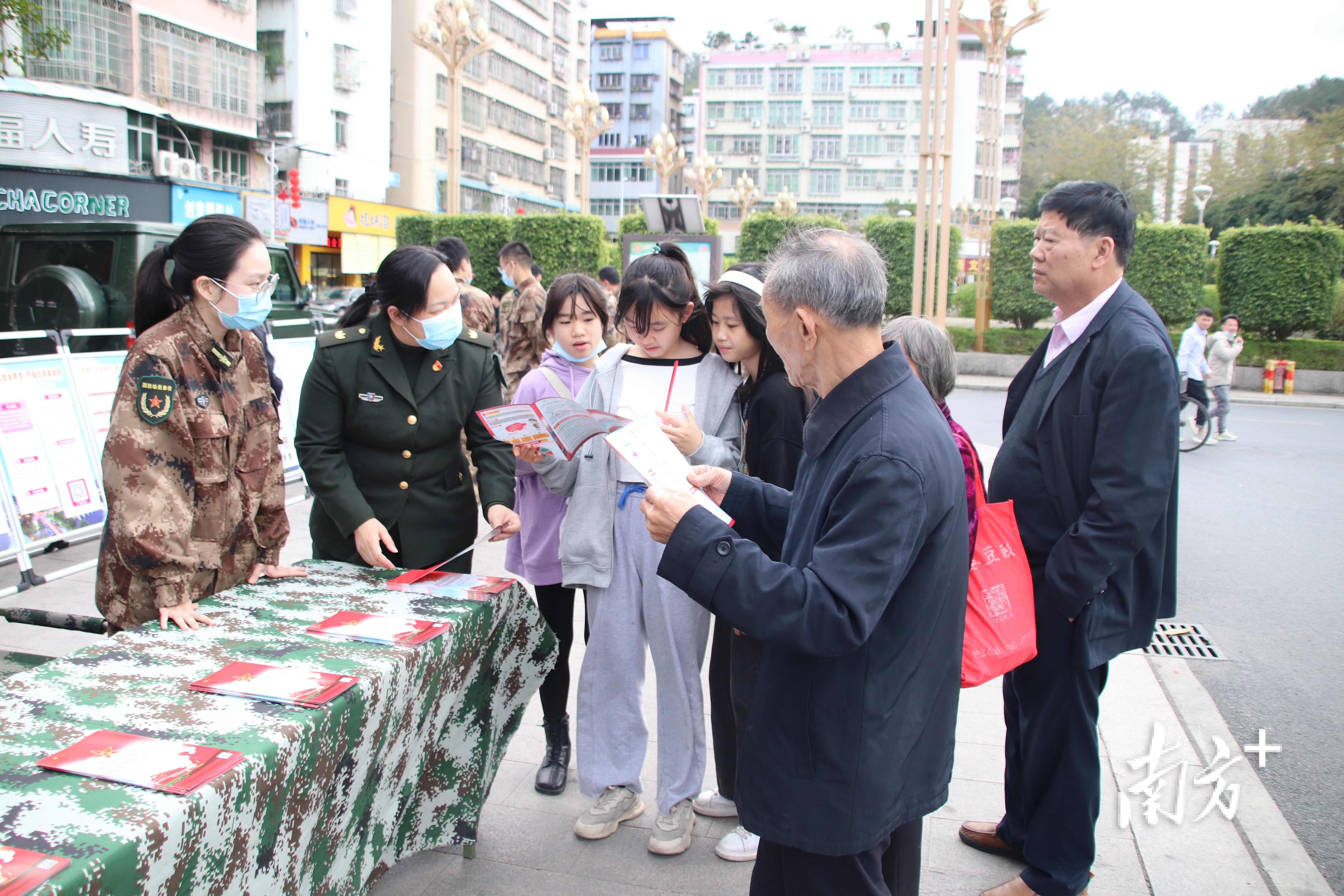 关于征兵宣传文章，征兵宣传，激发青春热血，共筑强军梦