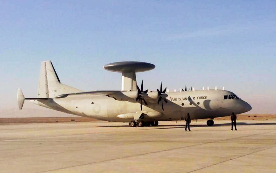 平衡木预警机型号,技术前沿的空中守护者,技术前沿的空中守护者,平衡木预警机型号揭秘