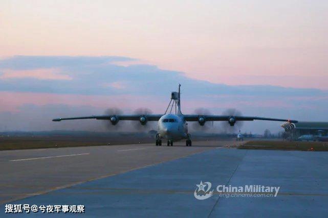 平衡木预警机型号,技术前沿的空中守护者,技术前沿的空中守护者,平衡木预警机型号揭秘