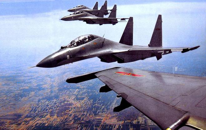 中国空军装备的战机，力量与荣耀的象征，中国空军战机，力量与荣耀的空中盾牌
