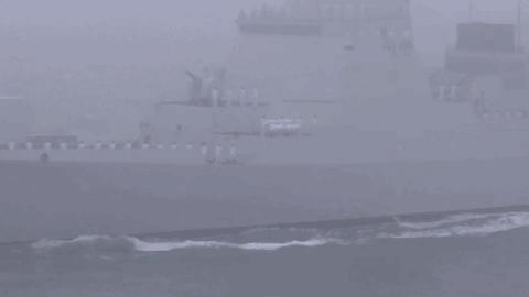 中国海军辽宁舰
