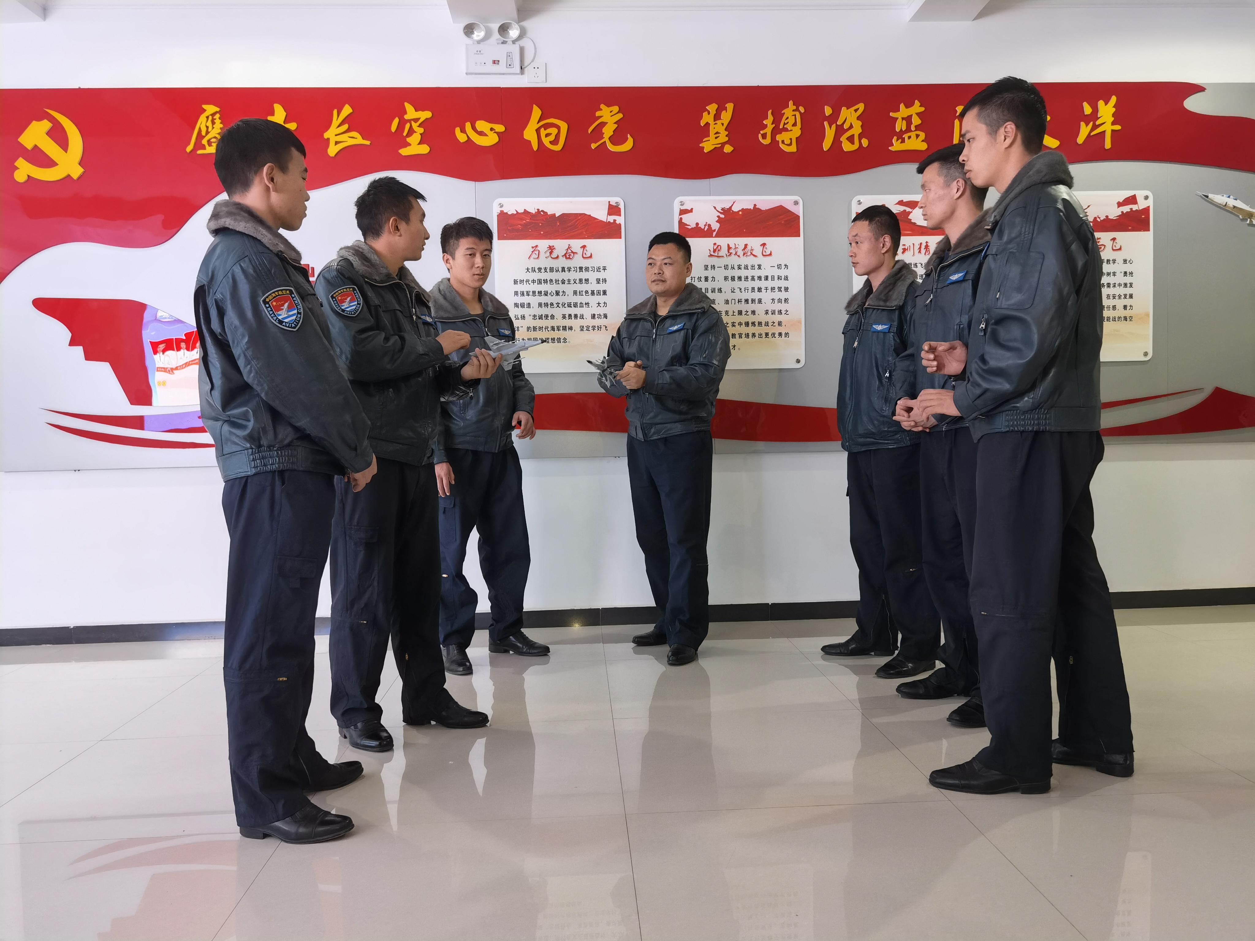 海军节小学活动宣传稿，扬帆起航，共筑蓝色梦想，海军节小学活动宣传，扬帆起航，共筑蓝色梦想之旅