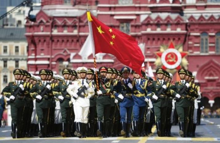 中国三军仪仗队赴俄罗斯，友谊的使者与文化的桥梁，中国三军仪仗队赴俄，友谊使者与文化桥梁的壮丽展示