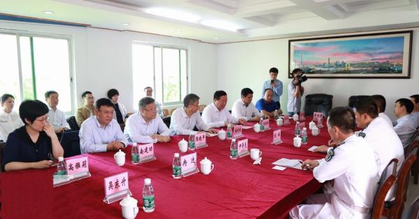 湛江南海舰队登陆六支队，历史、使命与贡献，湛江南海舰队登陆六支队，历史使命与卓越贡献