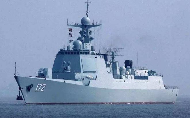 揭秘中国海军新锐战舰,昆明舰图片解析,揭秘中国海军新锐战舰,昆明舰深度解析