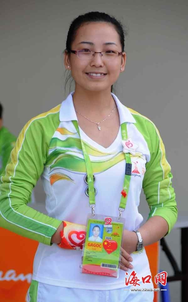 仪仗队女兵班长朱莹莹，坚韧与荣耀的写照，仪仗队女兵班长朱莹莹，坚韧之魂，荣耀之光