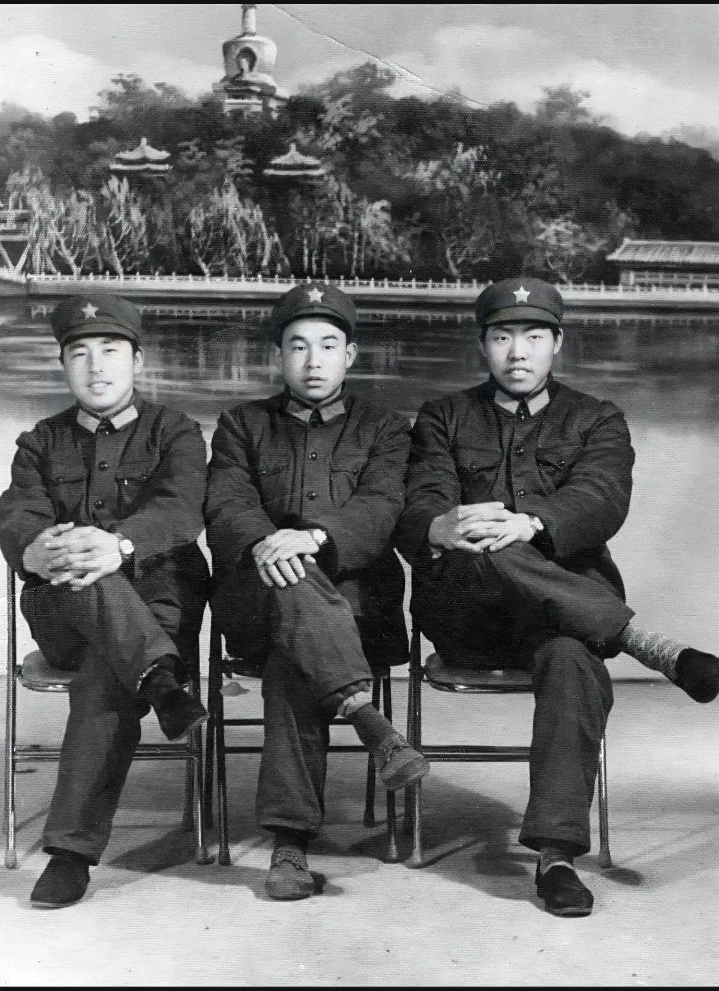 部队转业,英雄的转变与新的征程,部队转业英雄的新征程与转变之路