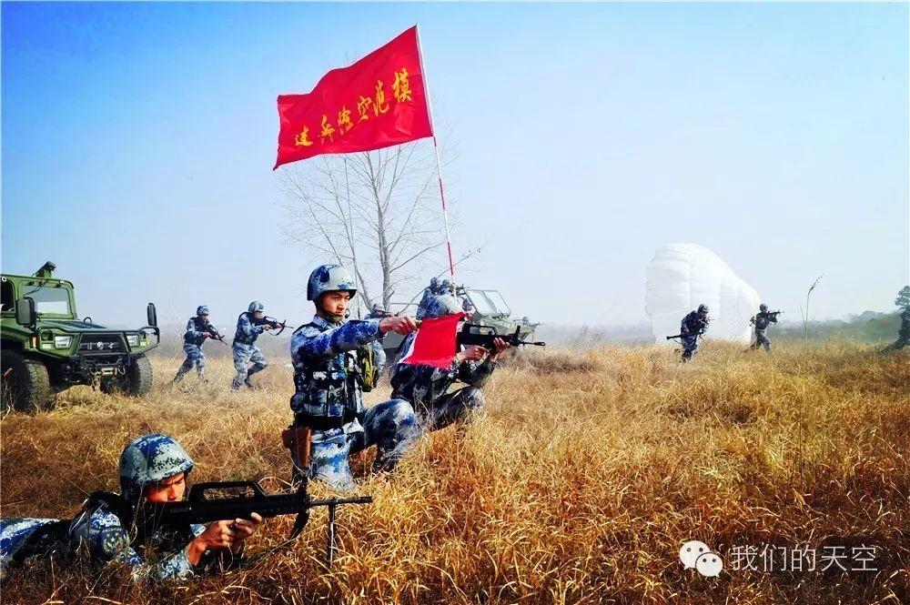 开封空降师所属军区详探，开封空降师所属军区深度解析