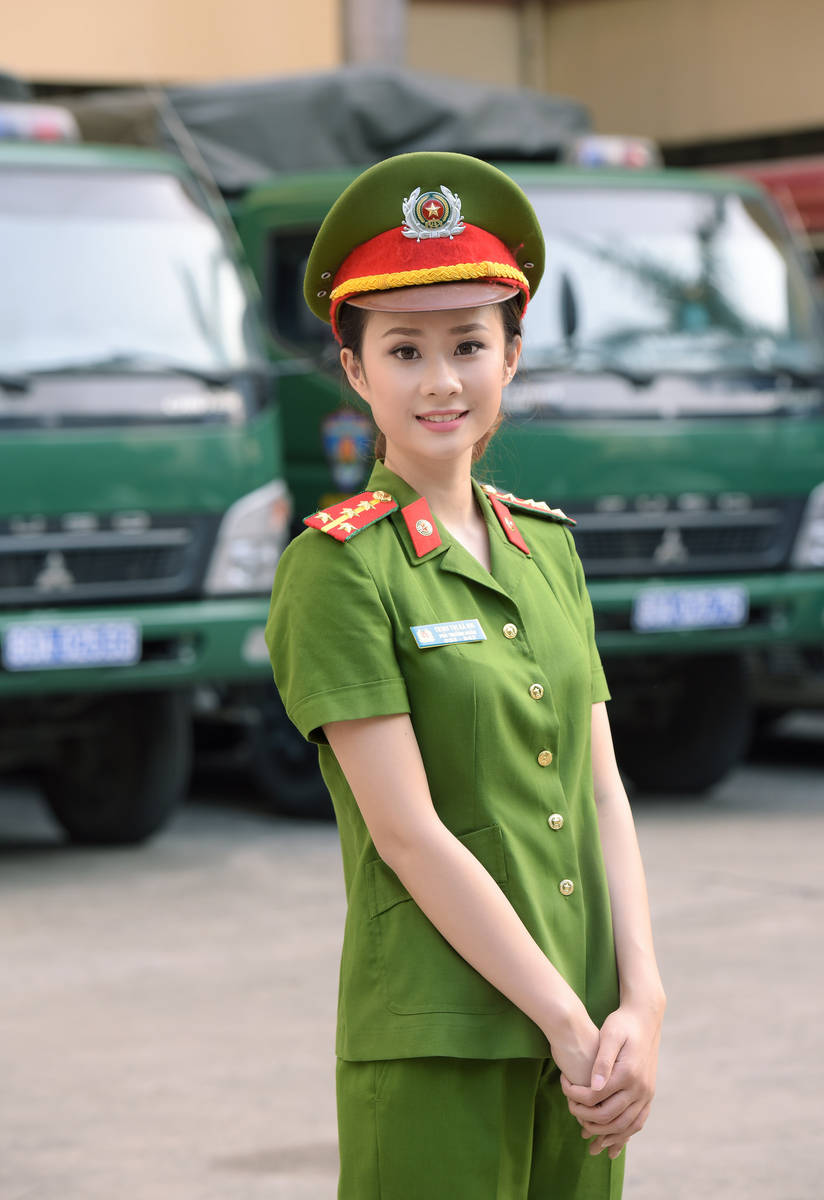 越南女兵与中国女兵对比，两国军事力量的独特之处与比较分析，越南女兵与中国女兵对比，军事力量的独特之处与比较分析