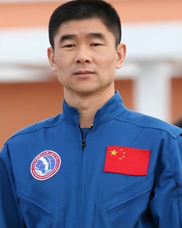 刘伯明的传奇人生，航天英雄的不凡之路，刘伯明的传奇人生，航天英雄的不凡之路之旅