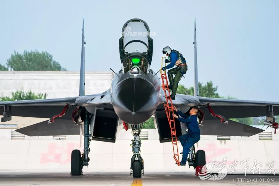 空军编制，构建现代化空中力量的基石，空军编制，现代化空中力量的构建基石