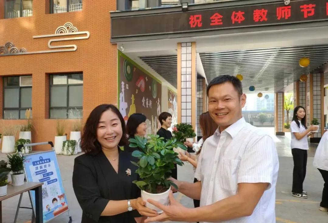 揭秘中国历史上的一支王牌军——三十八集团军的辉煌历程，揭秘中国历史上的王牌军——三十八集团军的辉煌历程