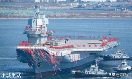 航母下水阶段,探究其背后的发展历程与关键意义,航母下水阶段,发展历程与重大意义的探究