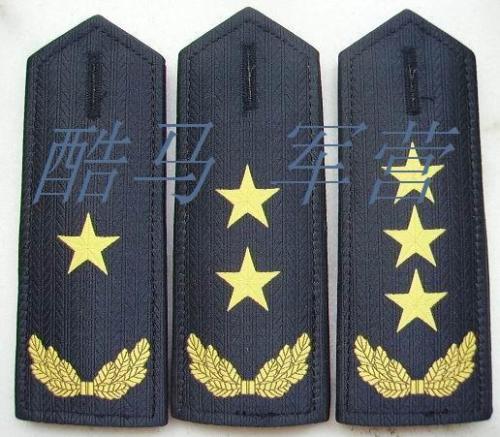 探究07式军衔肩章图片的独特魅力与历史意义,揭秘,07式军衔肩章图片的独特魅力及其历史意义解读