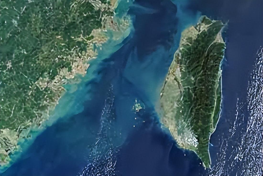 美国向台湾出售武器的感想，一种复杂交织的视角，美国对台军售背后的复杂视角与感想