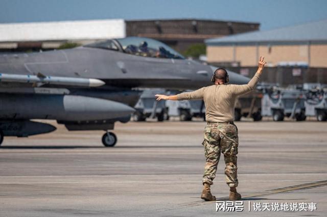 解放军军种介绍,中国人民解放军军种简介