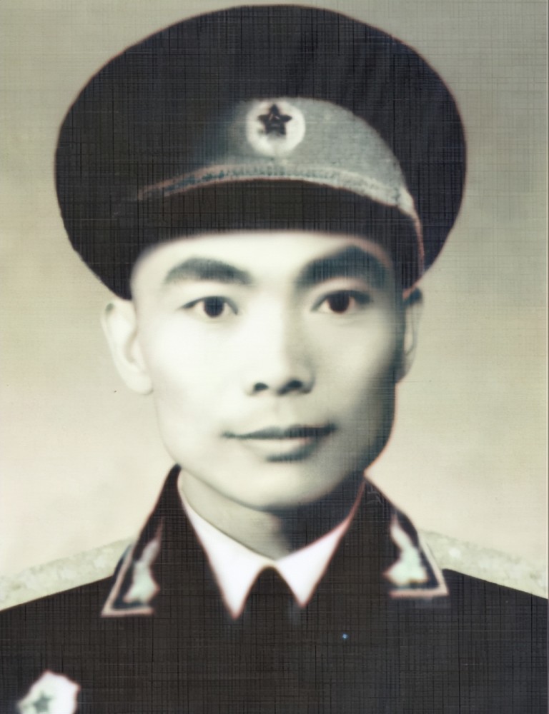 白风才司号员解放海南岛，英勇无畏的壮举与历史的见证，白风才司号员解放海南岛，英勇壮举与历史见证