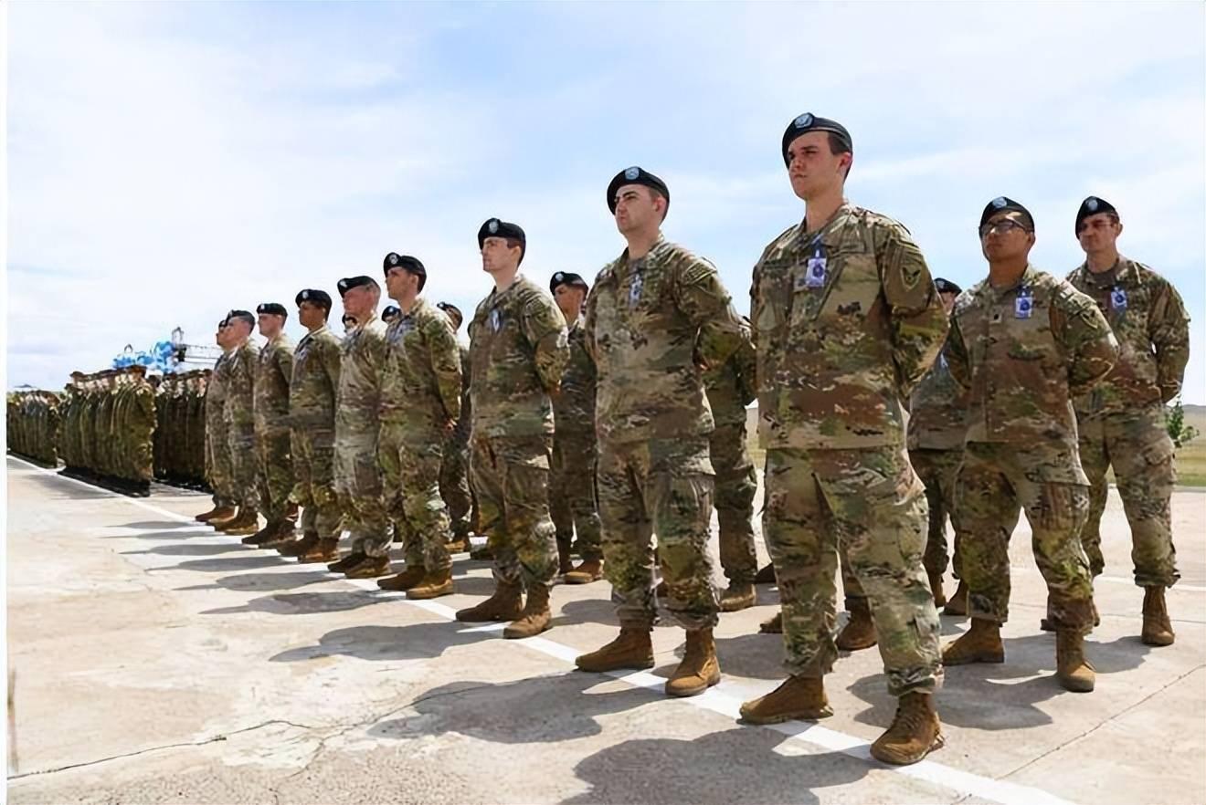 美国士兵标准装备概述，美国士兵标准装备概览