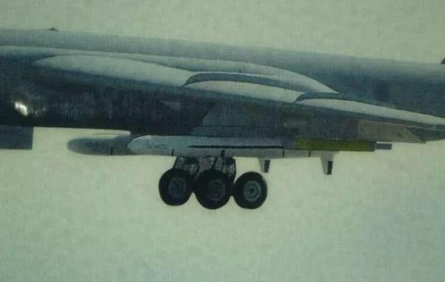 长剑系列陆基、空射巡航导弹武器系统，深度解析与战略价值探讨，长剑系列陆基、空射巡航导弹武器系统的深度解析与战略价值探讨