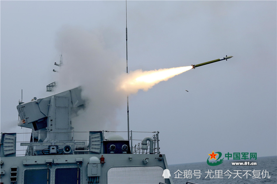 解析中国海军的护卫舰副炮防空系统——以056型护卫舰为例，解析中国海军056型护卫舰的副炮防空系统，护卫舰的防御实力探讨