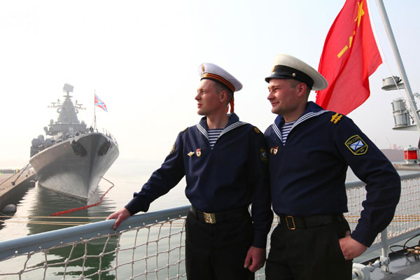 海军中将田中阅兵照片高清，历史与荣耀的瞬间，海军中将田中阅兵照片高清，历史与荣耀的定格瞬间