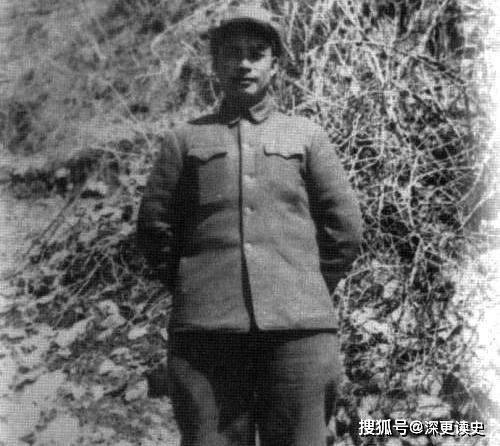 军长阵亡后指挥权的接替，战争中的领导力无缝交接，军长阵亡与指挥权的无缝交接，战争中的领导力传承